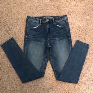 American Eagle Hi-Rise Jegging